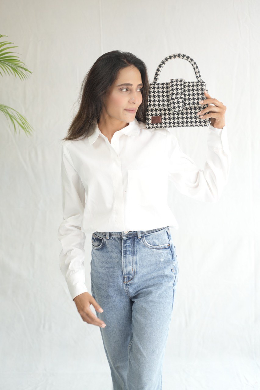 Chequered Bliss Blockprinted Chiq Bag