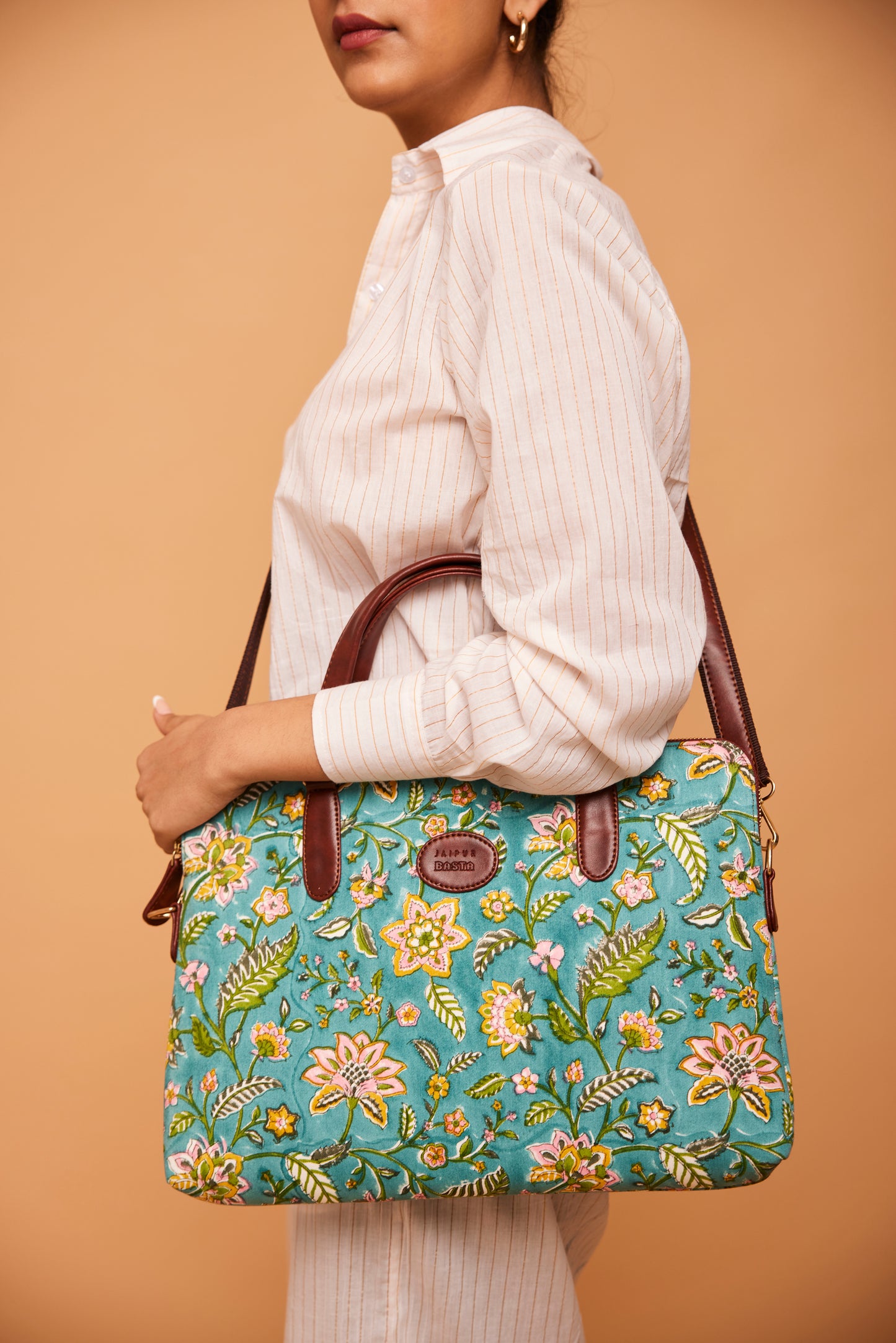 Tiffany Blue Sleek Laptop Bag
